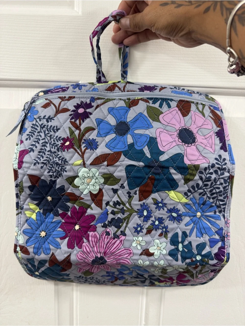 Vera Bradley Gray Quilted Floral Roll-Up flat iron cover & pad Bengal Lily